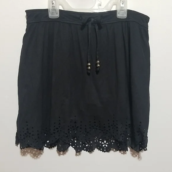 Justice Black Skort with Eyelet Hem - Picture 1 of 7